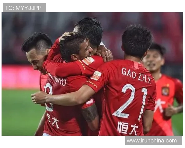 2017年恒大与东方足球队精彩对决回顾及赛季分析 2017年恒大与东方足球队精彩对决回顾及赛季分析